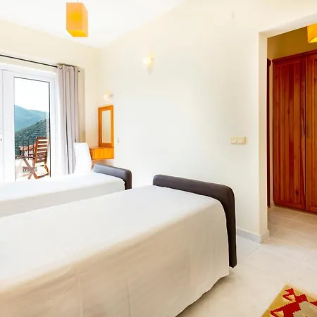 Esinti Vilă Kalkan
